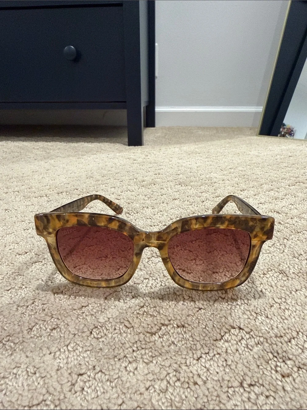 Diff Makay Sunglasses in Cream Tortoise